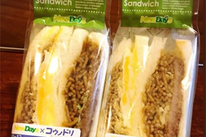 kounodori-yakisobasandwich-300